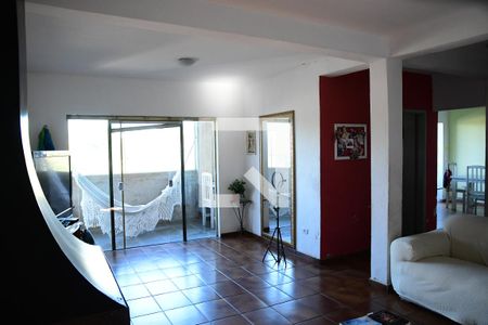 Sala de casa para alugar com 2 quartos, 110m² em Jardim Semiramis, Cotia