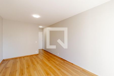 Sala de apartamento à venda com 3 quartos, 67m² em Aclimação, São Paulo