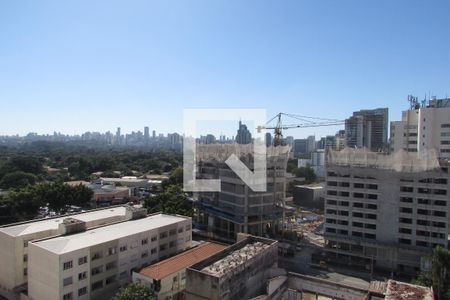 Sala - vista da janela de apartamento à venda com 2 quartos, 83m² em Vila Pirajussara, São Paulo