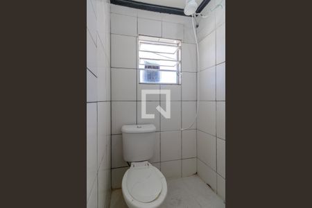 Banheiro de casa para alugar com 1 quarto, 40m² em Jardim das Palmas, São Paulo