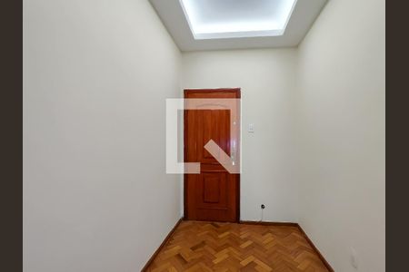Entrada de apartamento à venda com 2 quartos, 72m² em Tijuca, Rio de Janeiro