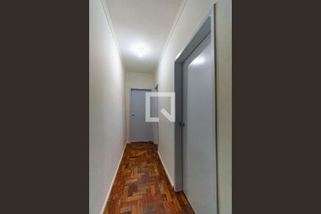 Corredor  de apartamento para alugar com 1 quarto, 54m² em Marechal Rondon, Canoas