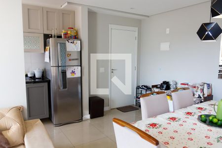 sala de apartamento para alugar com 2 quartos, 70m² em Continental, Osasco