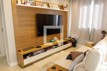 sala de apartamento para alugar com 2 quartos, 70m² em Continental, Osasco