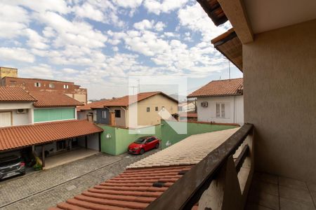 Varanda do Quarto 1 de casa de condomínio para alugar com 2 quartos, 76m² em Jardim Cocaia, Guarulhos