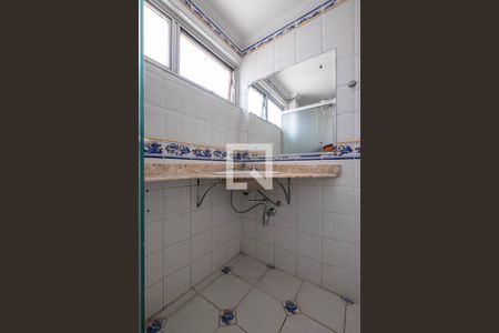 Suíte 1 - Banheiro de apartamento para alugar com 3 quartos, 126m² em Sumaré, São Paulo
