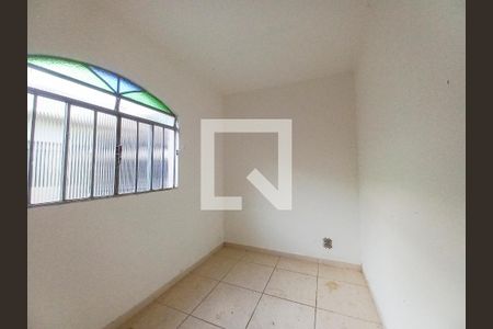 Casa para alugar com 2 quartos, 60m² em Boa Vista, Belo Horizonte