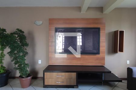 Sala de casa à venda com 4 quartos, 360m² em Alípio de Melo, Belo Horizonte