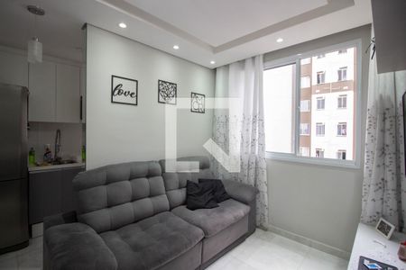 Sala de apartamento para alugar com 2 quartos, 43m² em Cidade Líder, São Paulo