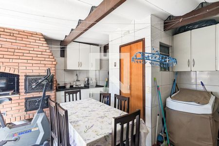Apartamento à venda com 120m², 2 quartos e 1 vaga Apartamento à venda com 120m², 2 quartos e 1 vagaChurrasqueira e área de serviço