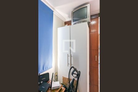 Apartamento à venda com 120m², 2 quartos e 1 vaga Apartamento à venda com 120m², 2 quartos e 1 vagaHome office