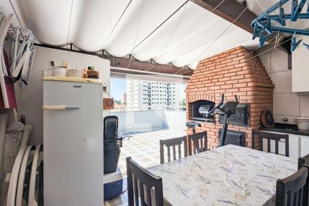 Apartamento à venda com 120m², 2 quartos e 1 vaga Apartamento à venda com 120m², 2 quartos e 1 vagaChurrasqueira e área de serviço