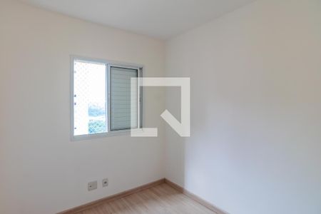 Quarto  de apartamento à venda com 2 quartos, 73m² em Jardim Tupanci, Barueri