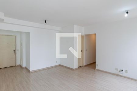 Sala de apartamento à venda com 2 quartos, 73m² em Jardim Tupanci, Barueri