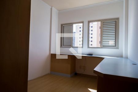 Quarto 1 de apartamento para alugar com 3 quartos, 74m² em Vila Santa Catarina, São Paulo