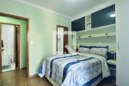 Suíte - Quarto 1 de apartamento à venda com 2 quartos, 65m² em Vila Clarice, Santo André