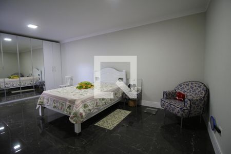 Quarto Suíte de casa à venda com 2 quartos, 90m² em Vila Ivone, São Paulo