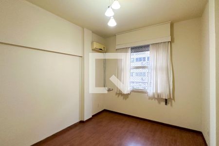 Quarto 01 de apartamento à venda com 3 quartos, 110m² em Copacabana, Rio de Janeiro