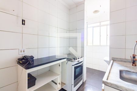 Cozinha  de apartamento à venda com 2 quartos, 58m² em Piratininga, Osasco