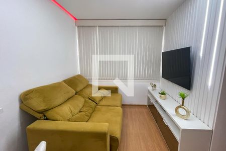 Sala de apartamento para alugar com 2 quartos, 65m² em Jardim Gramacho, Duque de Caxias