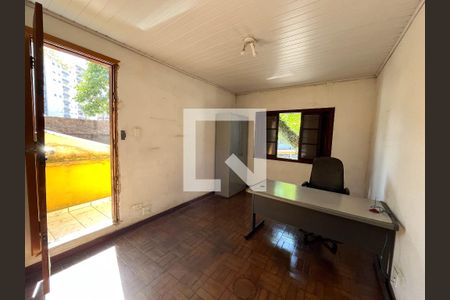 Quarto 2 de casa à venda com 3 quartos, 134m² em Vila Guarani (zona Sul), São Paulo