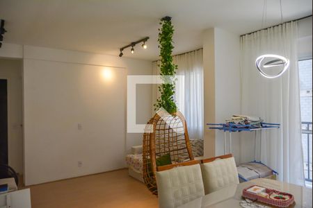 Sala de apartamento à venda com 1 quarto, 42m² em Dos Casa, São Bernardo do Campo