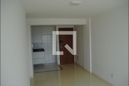 Sala de apartamento para alugar com 2 quartos, 67m² em Piatã, Salvador