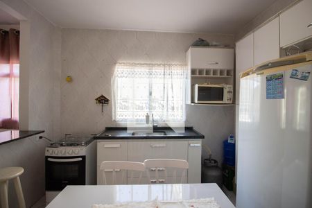 Cozinha 2 de casa à venda com 5 quartos, 195m² em Jardim Bonifacio, São Paulo