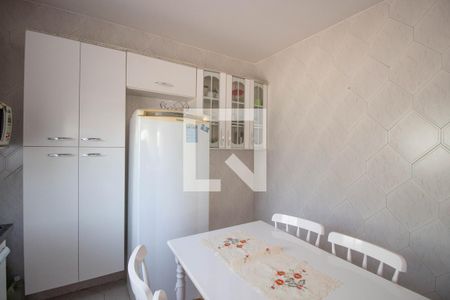 Cozinha 2 de casa à venda com 5 quartos, 195m² em Jardim Bonifacio, São Paulo