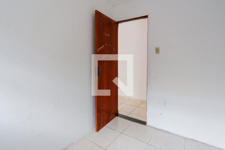 Quarto 1 de casa para alugar com 2 quartos, 1m² em Vila Dalva, São Paulo