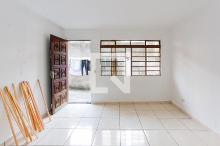 Sala de casa para alugar com 2 quartos, 1m² em Vila Dalva, São Paulo