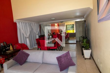 Sala de casa de condomínio à venda com 4 quartos, 200m² em Jacarepaguá, Rio de Janeiro