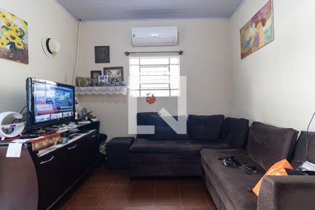 Sala de casa à venda com 4 quartos, 140m² em Vila da Saúde, São Paulo