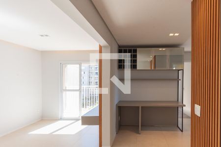 Sala de apartamento à venda com 3 quartos, 80m² em Jardim Nova Europa, Campinas