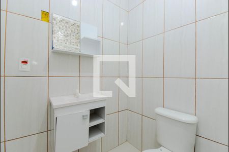 Banheiro de casa para alugar com 1 quarto, 35m² em Vila Nova Bonsucesso, Guarulhos