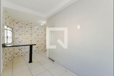 Sala de casa para alugar com 1 quarto, 35m² em Vila Nova Bonsucesso, Guarulhos