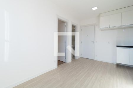 Sala Cozinha de apartamento para alugar com 2 quartos, 33m² em Vila Prudente, São Paulo