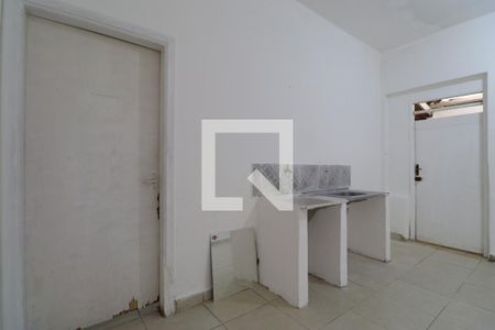 Cozinha de apartamento para alugar com 1 quarto, 60m² em Luz, São Paulo