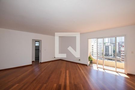 Sala de apartamento para alugar com 2 quartos, 155m² em Real Parque, São Paulo