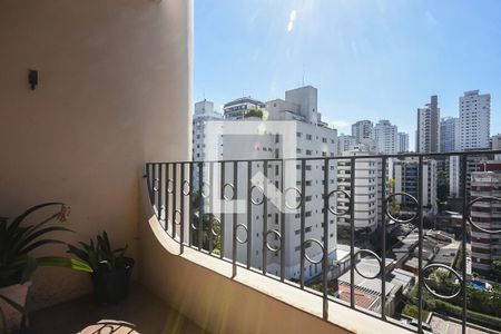 Varanda de apartamento para alugar com 2 quartos, 155m² em Real Parque, São Paulo