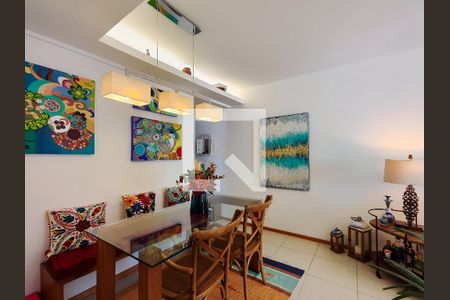 Sala de apartamento à venda com 2 quartos, 75m² em Praça da Bandeira, Rio de Janeiro