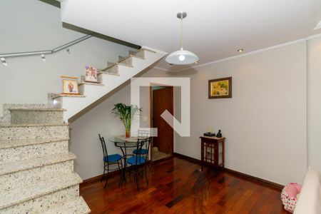 Sala de casa para alugar com 3 quartos, 186m² em Vila Antonieta, São Paulo