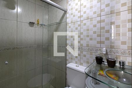 Apartamento à venda com 75m², 3 quartos e 1 vaga Apartamento à venda com 75m², 3 quartos e 1 vagaSuíte Banheiro