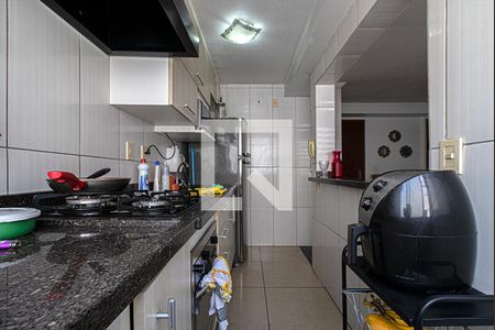 Apartamento à venda com 75m², 3 quartos e 1 vaga Apartamento à venda com 75m², 3 quartos e 1 vagaCozinha e Área de Serviço