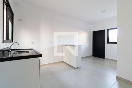 Sala Cozinha de apartamento para alugar com 2 quartos, 40m² em Vila Primavera, São Paulo