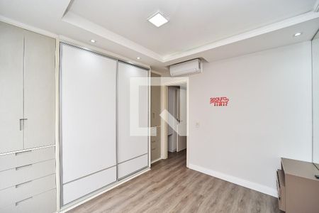 Suíte de apartamento à venda com 3 quartos, 104m² em São João, Porto Alegre