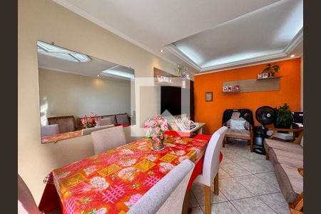 Sala de apartamento para alugar com 2 quartos, 56m² em Parque Sao Vicente, Santo André
