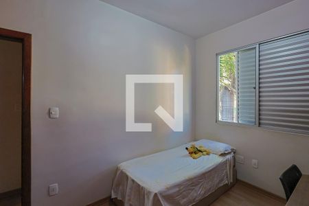 Quarto 2 de apartamento à venda com 4 quartos, 180m² em Santa Amelia, Belo Horizonte