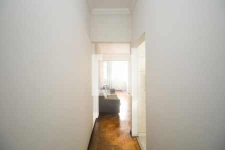 Corredor de apartamento à venda com 3 quartos, 103m² em Centro, Belo Horizonte