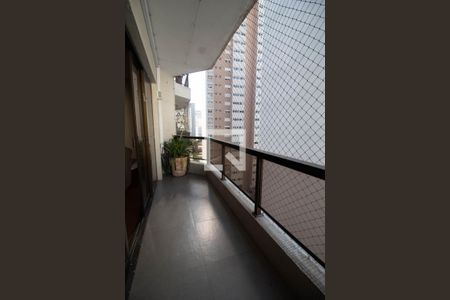 Varanda de apartamento para alugar com 3 quartos, 155m² em Pinheiros, São Paulo